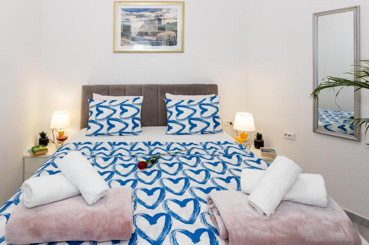 Apartment By The Way Hot Tub And Free Parking Dubrovnik Exterior photo