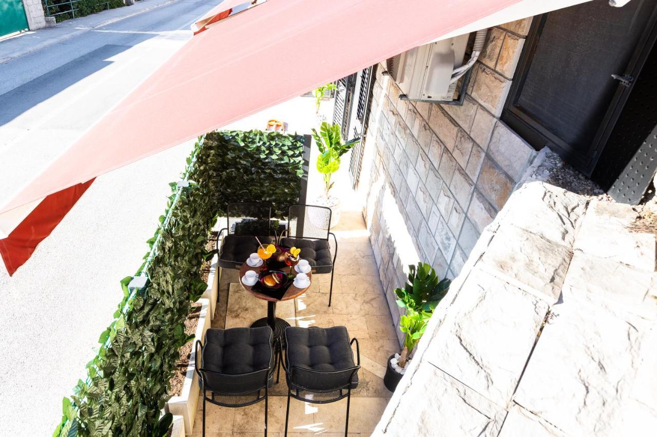 Apartment By The Way Hot Tub And Free Parking Dubrovnik Exterior photo